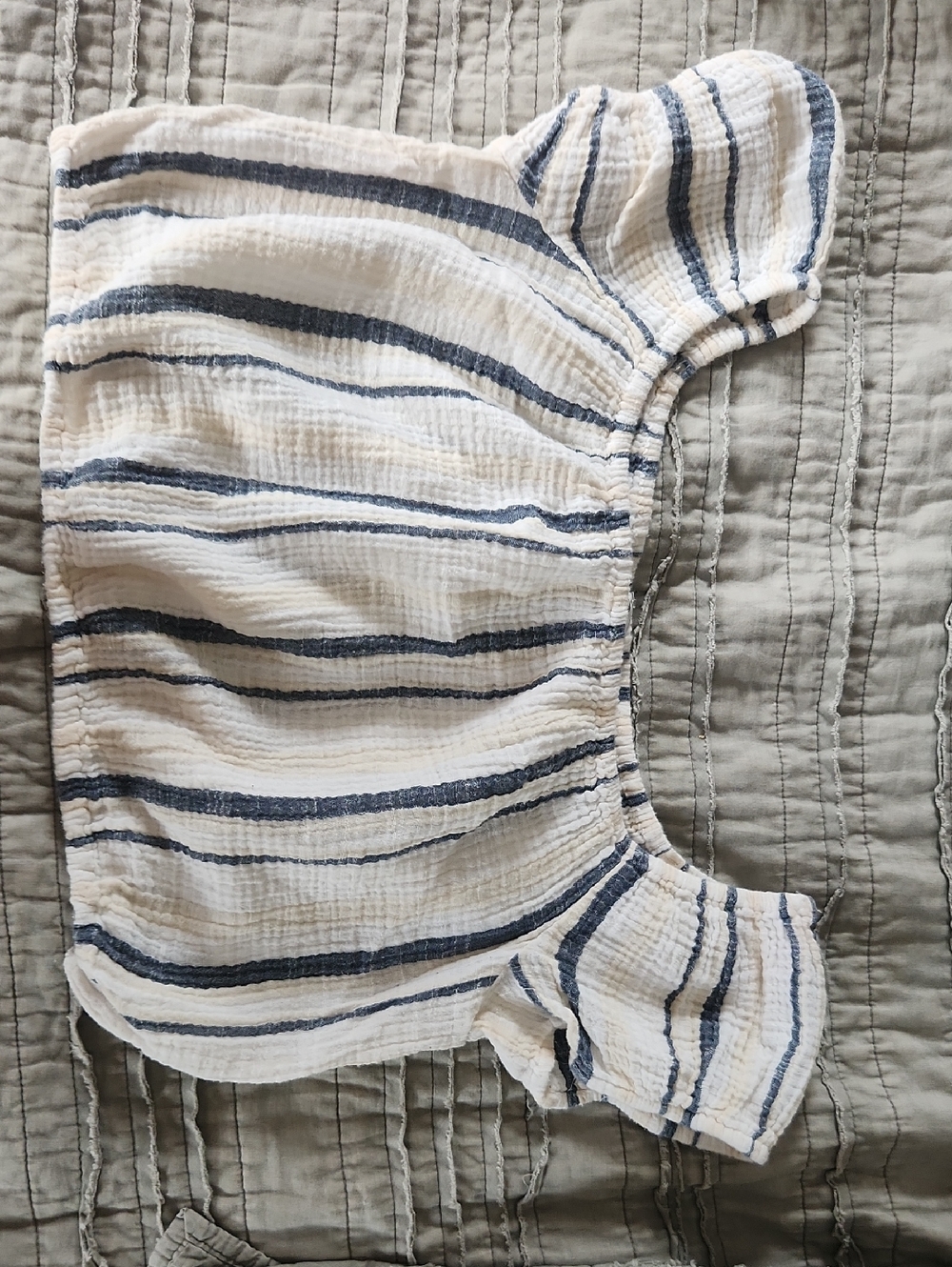 American Eagle Outfitters Black and Cream Striped Crop Top